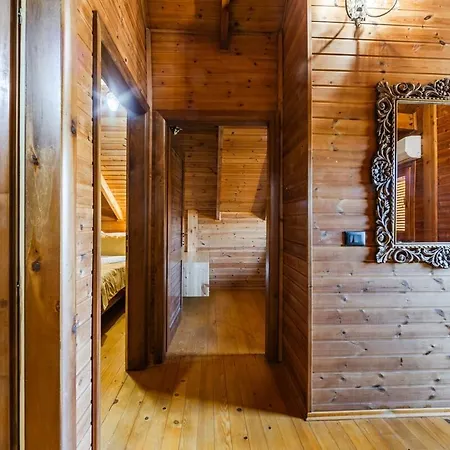 Ferma Gold By Pikhost Apartment