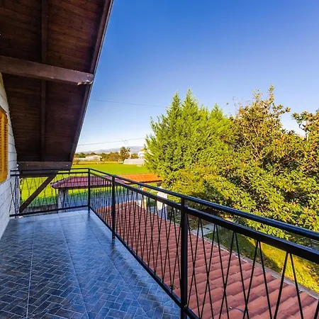 Ferma Gold By Pikhost Apartment