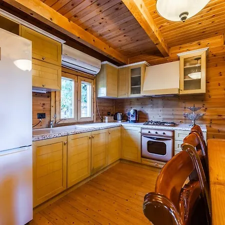 Ferma Gold By Pikhost Apartament *