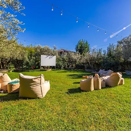 Apartament Ferma Gold By Pikhost Tirana