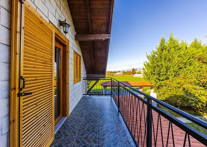 Apartamento Ferma Gold By Pikhost Tirana