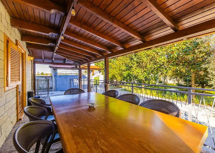 公寓 Ferma Gold By Pikhost 地拉那