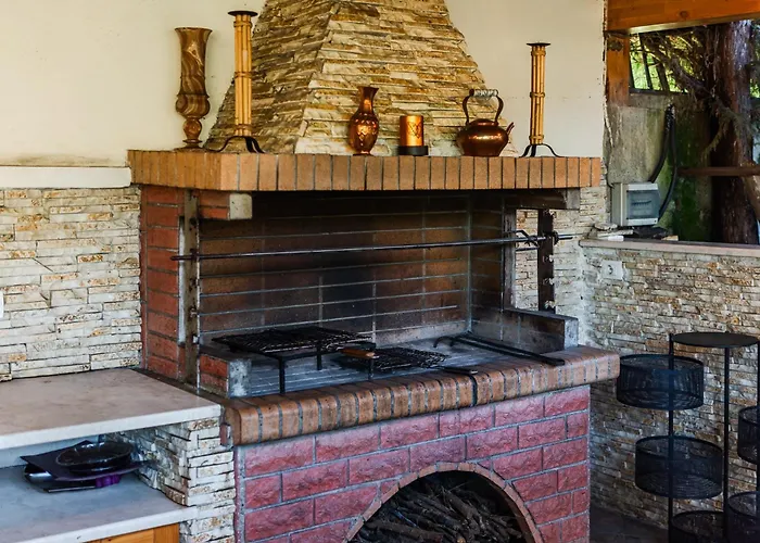 Ferma Gold By Pikhost 地拉那