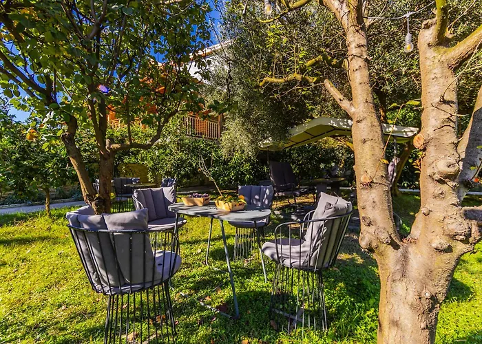 Ferma Gold By Pikhost 公寓