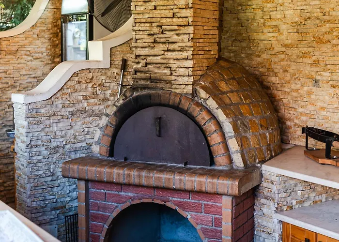 Ferma Gold By Pikhost * 地拉那